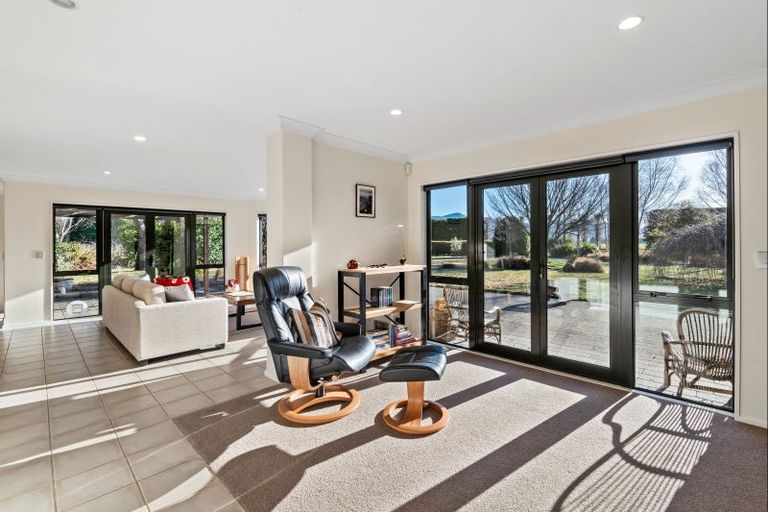 Photo of property in 5828 West Coast Road, Springfield, 7681