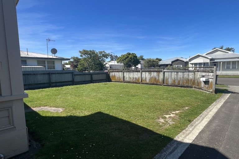 Photo of property in 24 Hereford Street, West End, Palmerston North, 4410