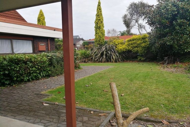 Photo of property in 14 Cattanach Street, St Andrews, Hamilton, 3200