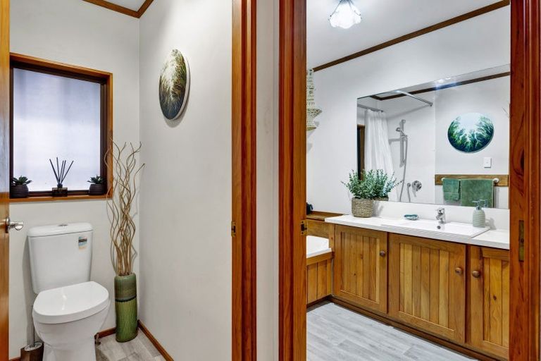 Photo of property in 20 Heaphy Street, Westown, New Plymouth, 4310