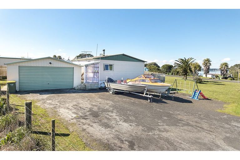 Photo of property in 7 Greenfield Road, Pollok, Waiuku, 2684