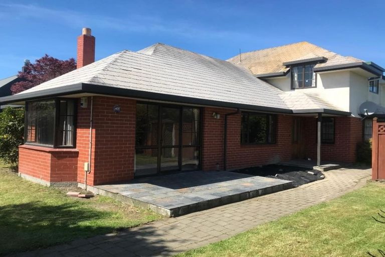 Photo of property in 19 Wadeley Road, Ilam, Christchurch, 8041