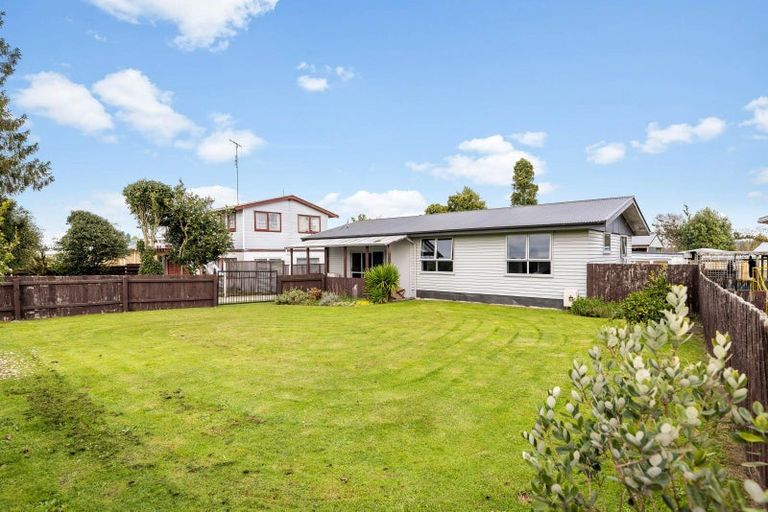 Photo of property in 36 Pohutukawa Drive, Tokoroa, 3420