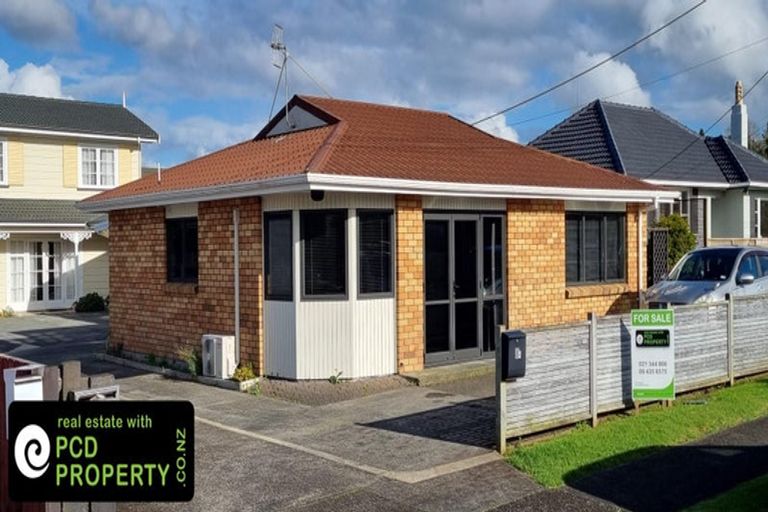 Photo of property in 1-2/8a Lilian Street, Te Kamo, Whangarei, 0112