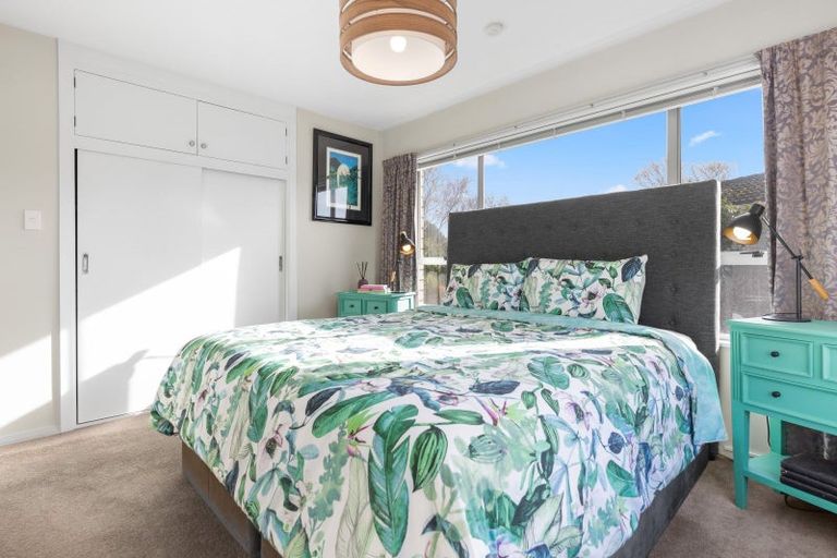 Photo of property in 24 Jenkins Avenue, Redwood, Christchurch, 8051