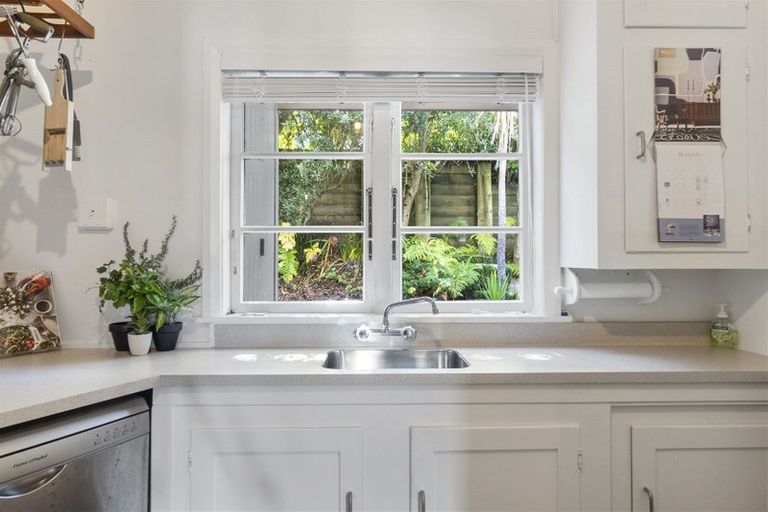 Photo of property in 364 River Road, Claudelands, Hamilton, 3214