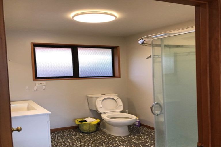 Photo of property in 22 Apsley Drive, Russley, Christchurch, 8042