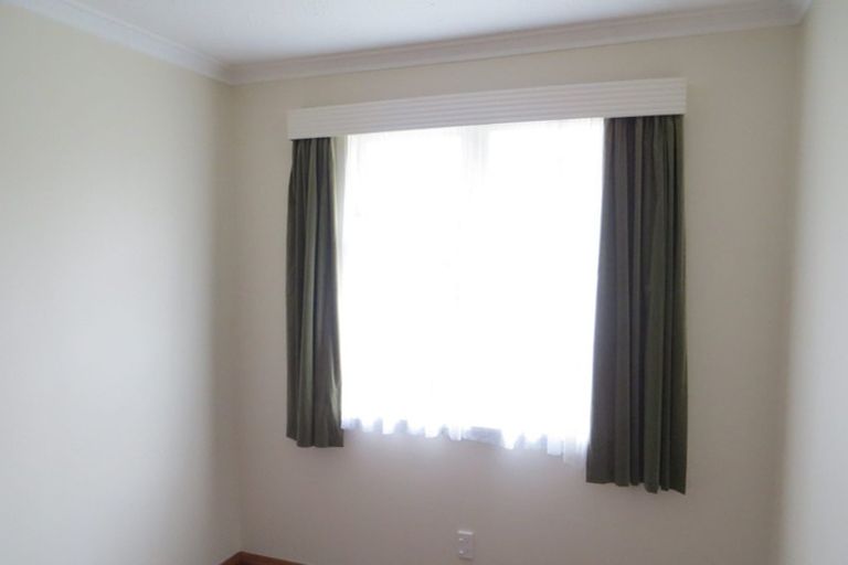 Photo of property in 1/1 Gower Street, Silverstream, Upper Hutt, 5019