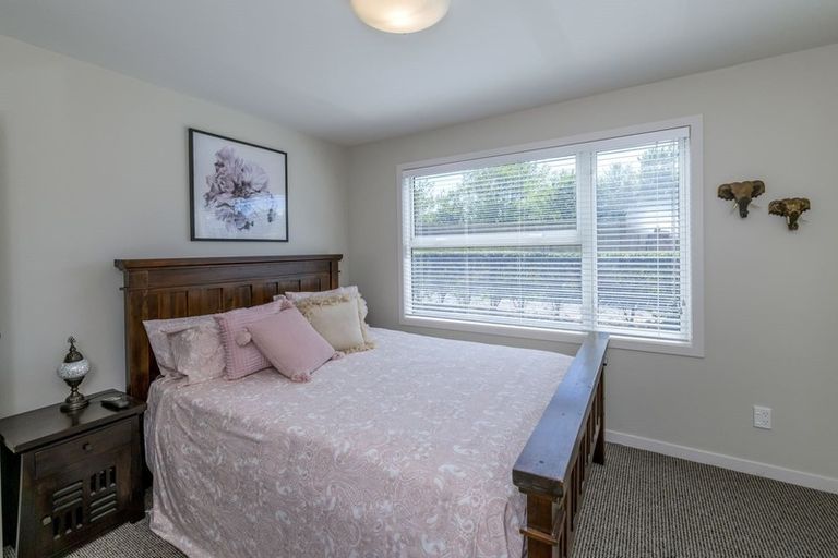 Photo of property in 78 Seaview Road, Paraparaumu Beach, Paraparaumu, 5032