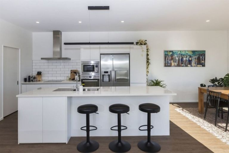 Photo of property in 166 Penruddock Rise, Westmorland, Christchurch, 8025