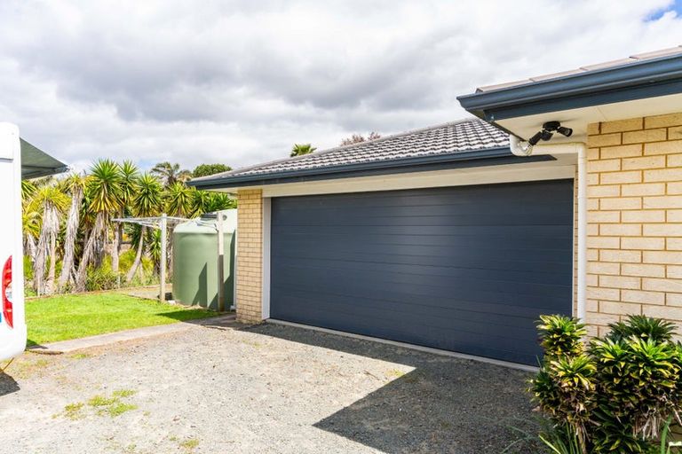 Photo of property in 46 Seabreeze Road, Mangawhai Heads, Mangawhai, 0505