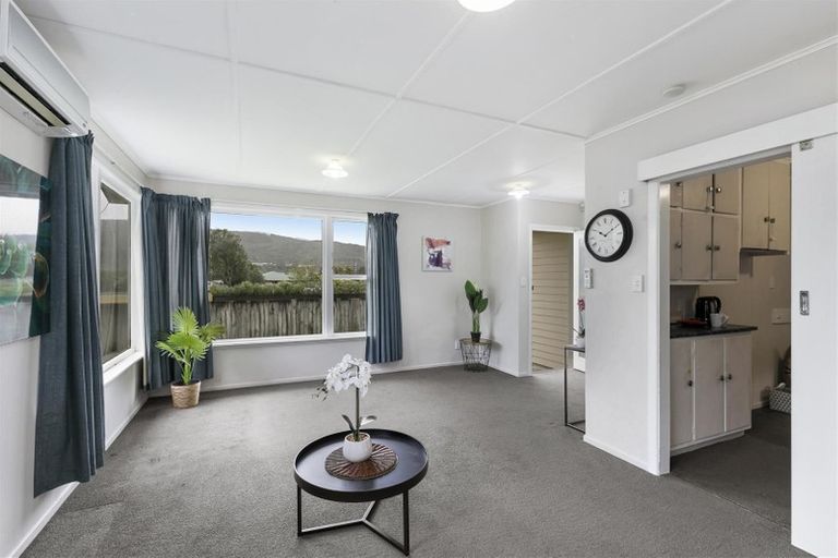Photo of property in 10d Bull Avenue, Wainuiomata, Lower Hutt, 5014
