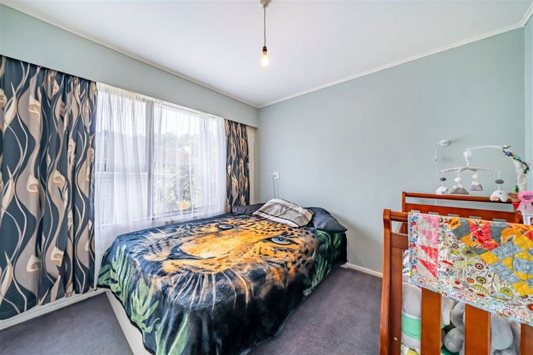 Photo of property in 1/420 Stokes Valley, Stokes Valley, Lower Hutt, 5019