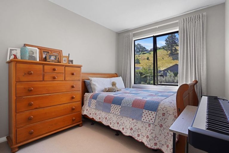 Photo of property in 8 Caro Lane, Cracroft, Christchurch, 8022