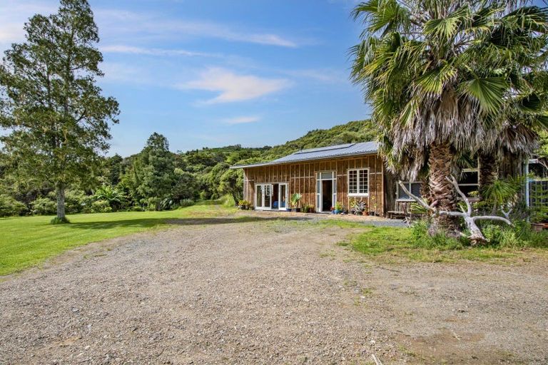 Photo of property in 31 Waitorupai Way, Matapouri, Whangarei, 0173