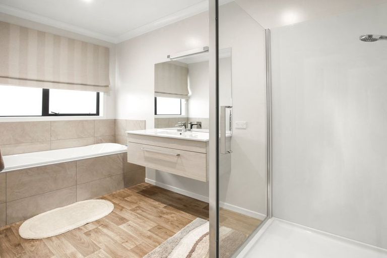 Photo of property in 12 Optimist Way, Whitby, Porirua, 5024