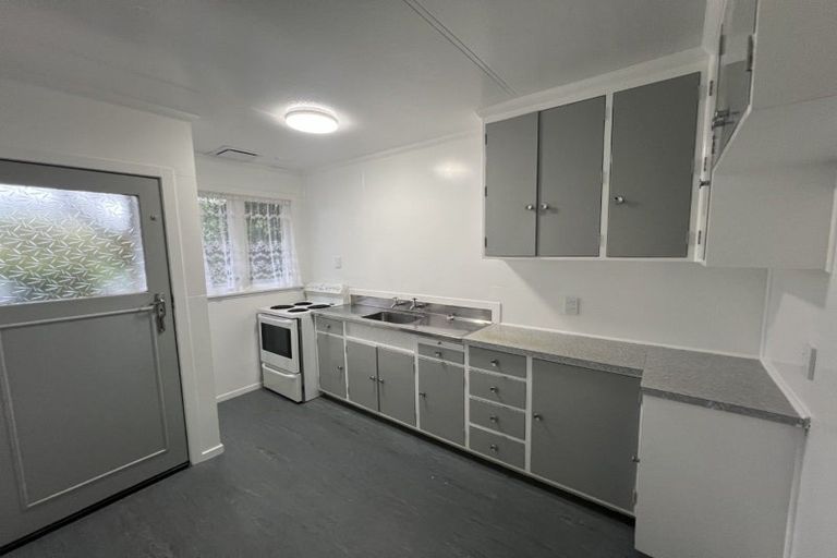 Photo of property in 121 Fitzherbert Avenue, West End, Palmerston North, 4410