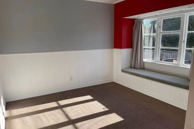 Photo of property in 2/245 Lake Road, Belmont, Auckland, 0622