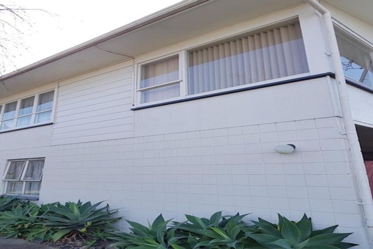 Photo of property in 16 First Avenue, Avenues, Whangarei, 0110