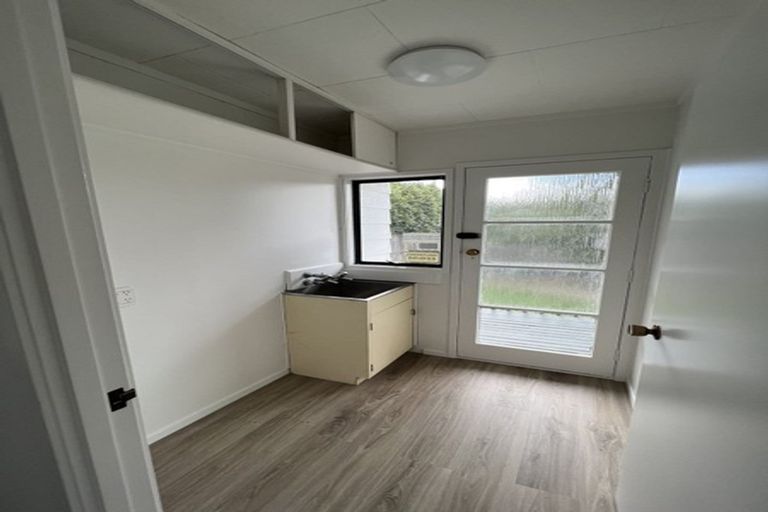 Photo of property in 139 Moire Road, West Harbour, Auckland, 0618