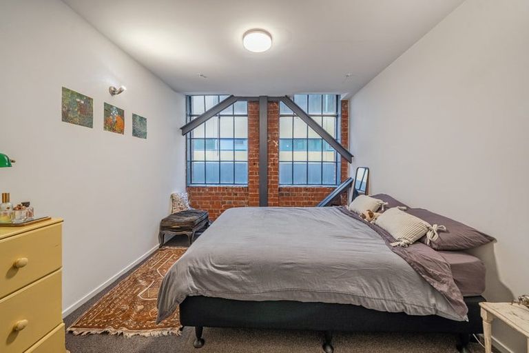 Photo of property in Bond Store Apartments, 8h Egmont Street, Te Aro, Wellington, 6011