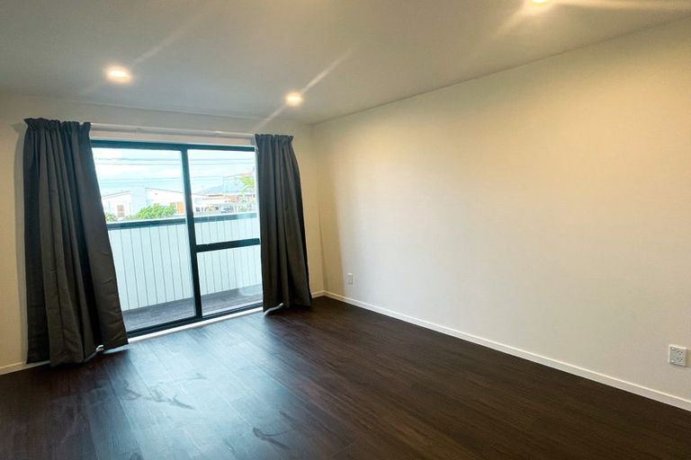 Photo of property in 167a Bucklands Beach Road, Bucklands Beach, Auckland, 2012