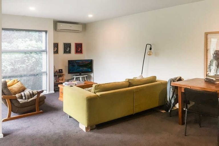 Photo of property in 6/3 Grove Road, Addington, Christchurch, 8024