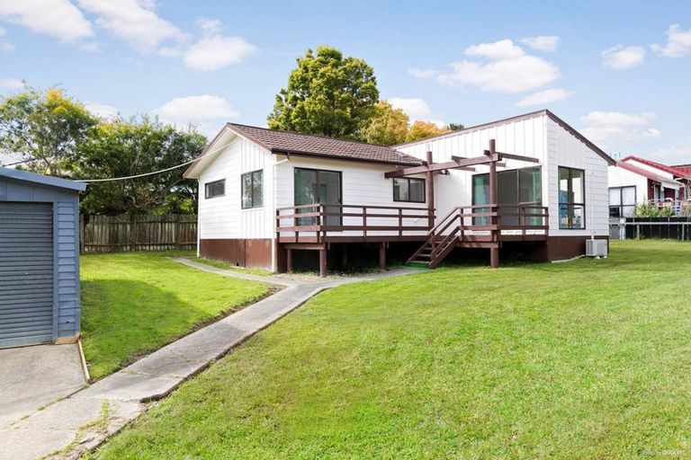 Photo of property in 33 Urlich Drive, Ranui, Auckland, 0612