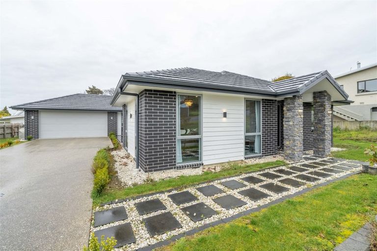 Photo of property in 14 Mary Street, Gore, 9710