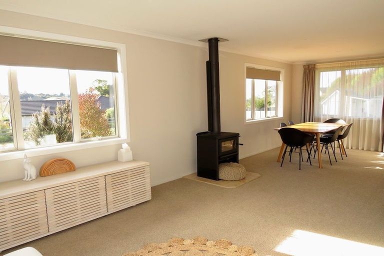 Photo of property in 10 Catherine Road, Mapua, 7005