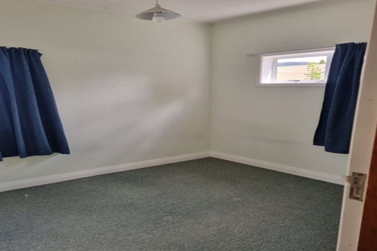 Photo of property in 25a Palmer Crescent, Silverstream, Upper Hutt, 5019
