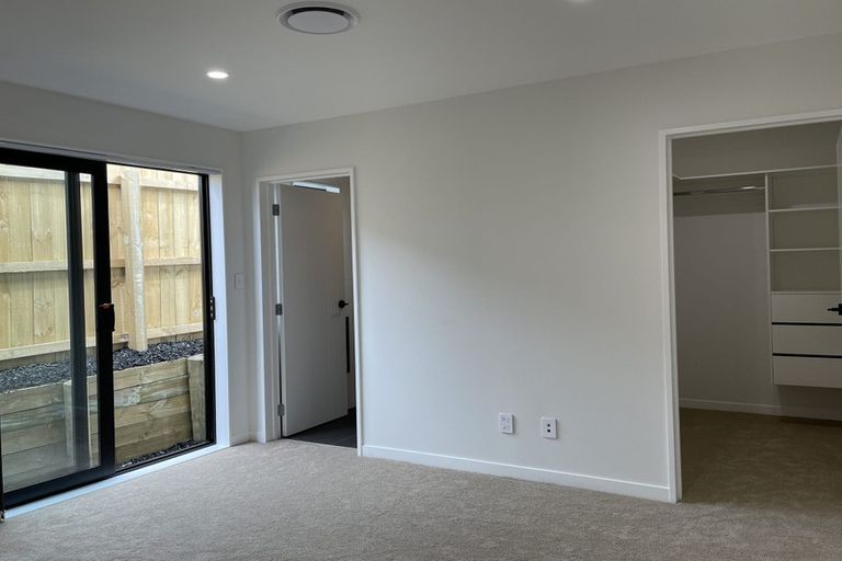 Photo of property in 40 Taikura Avenue, Red Beach, 0932