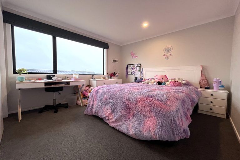 Photo of property in 8 Balmerino Lane, Wallaceville, Upper Hutt, 5018