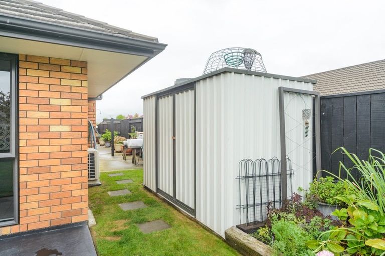Photo of property in 14 Tennyson Avenue, Kelvin Grove, Palmerston North, 4414