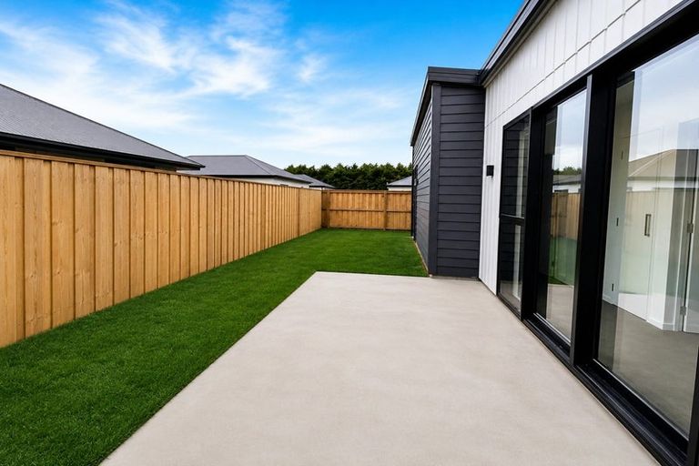 Photo of property in 8b Korimako Crescent, Rolleston, 7678