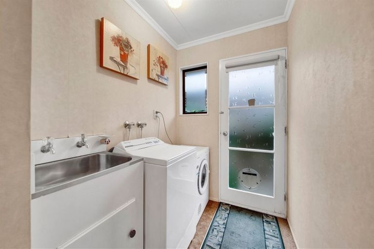 Photo of property in 20a Herekawe Drive, Spotswood, New Plymouth, 4310