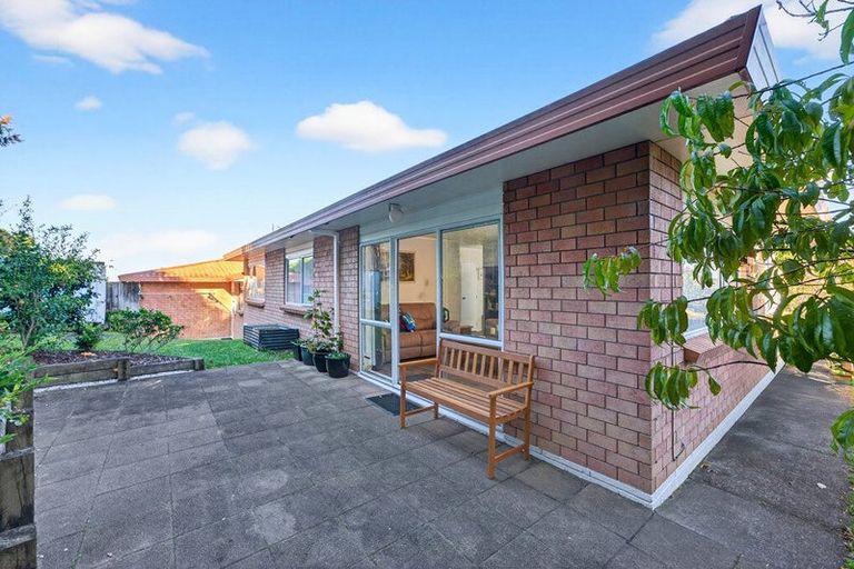 Photo of property in 130j Lakeside Drive, Orewa, 0931
