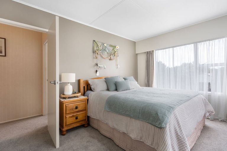 Photo of property in 118 Sandspit Road, Waiuku, 2123