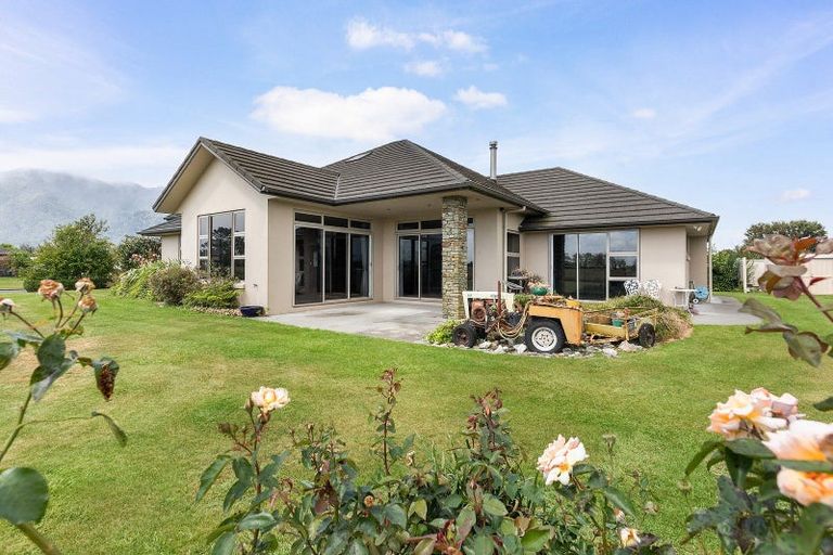 Photo of property in 21 Ridgeview Drive, Te Aroha, 3392