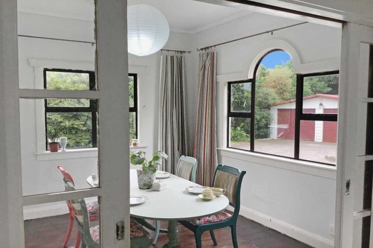 Photo of property in 87 South Road, Manaia, 4612