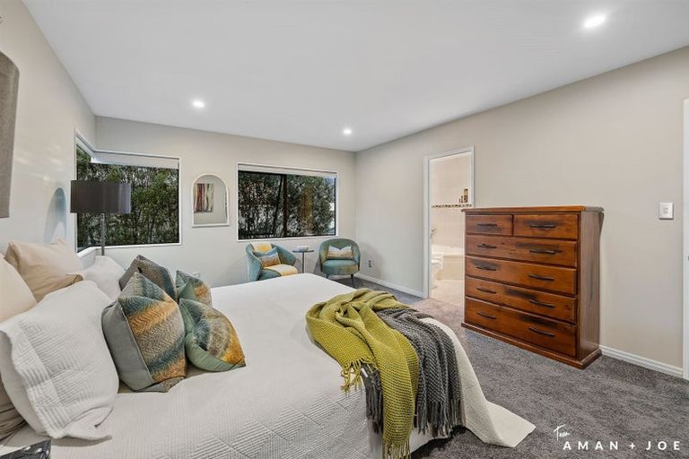 Photo of property in 8 Waikura Drive, Te Atatu Peninsula, Auckland, 0610