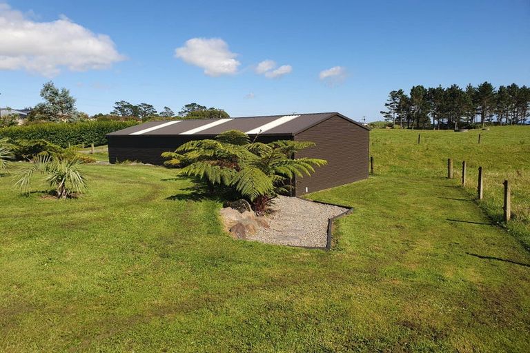 Photo of property in 1225 Frankley Road, Hurworth, New Plymouth, 4371