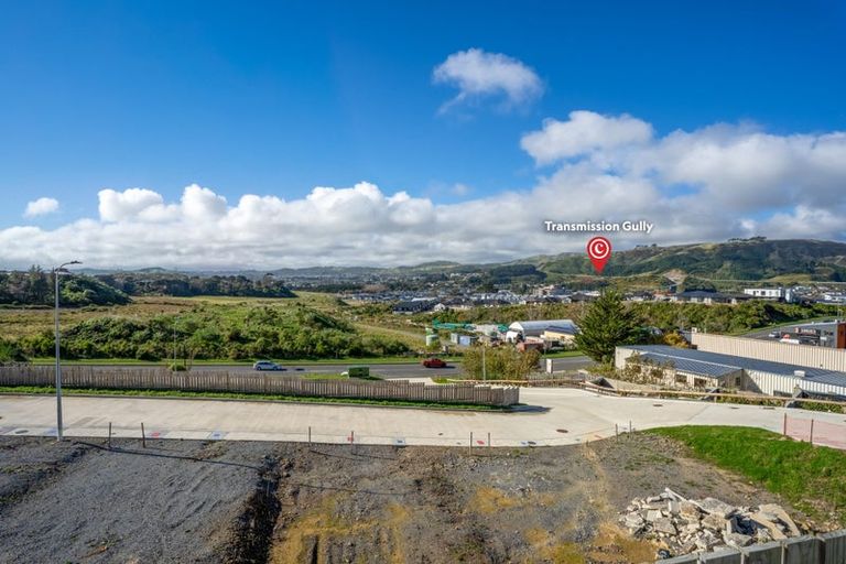 Photo of property in 42 Raiha Street, Kenepuru, Porirua, 5022