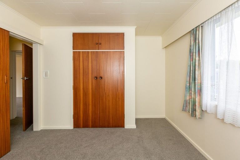 Photo of property in 52a Puketapu Road, Taradale, Napier, 4112