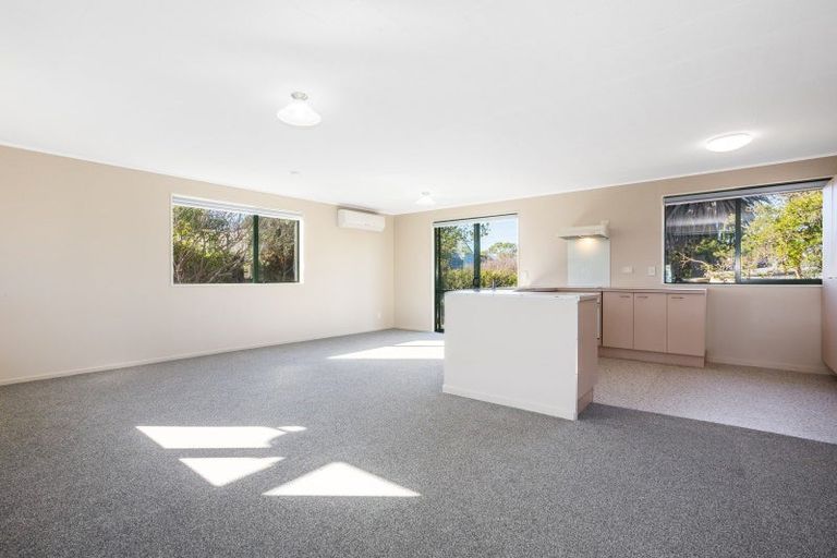 Photo of property in 16b Karaka Street, Otaki Beach, Otaki, 5512