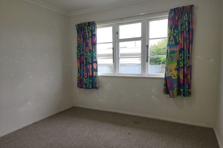 Photo of property in 4 Mabel Street, Levin, 5510