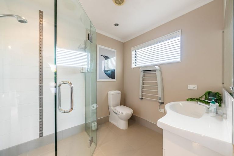 Photo of property in 39 Ebdentown Street, Ebdentown, Upper Hutt, 5018