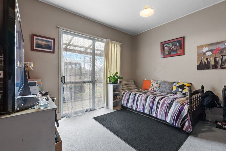 Photo of property in 60 Smith Street, Woolston, Christchurch, 8062