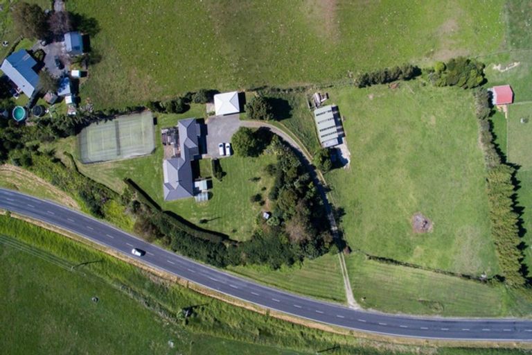 Photo of property in 156 Pukehina Beach Road, Pukehina, Te Puke, 3189