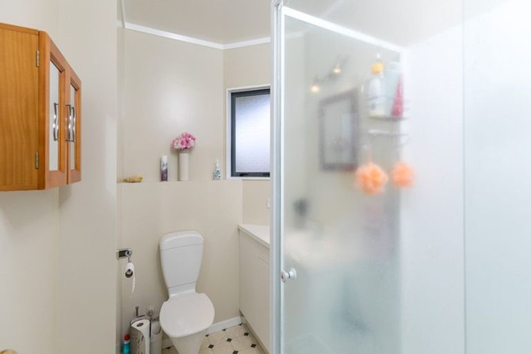 Photo of property in 2 Arundel Place, Nawton, Hamilton, 3200